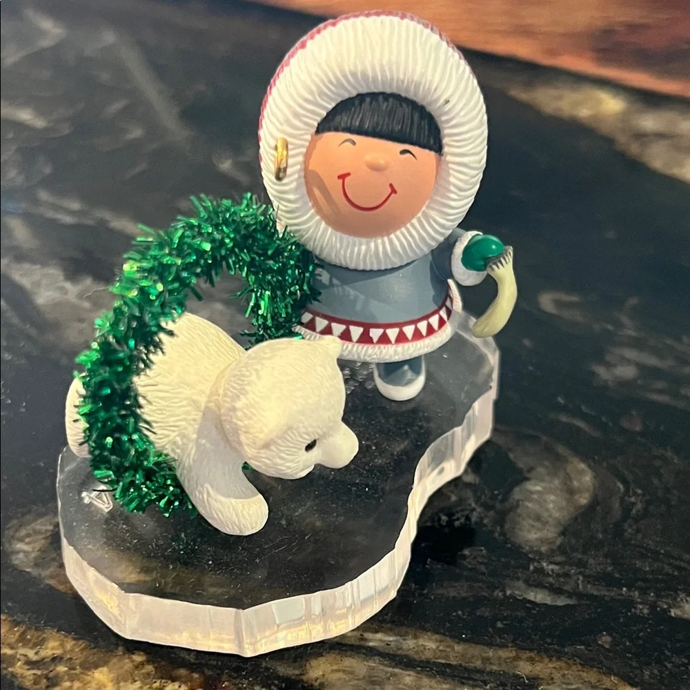 Vintage Hallmark 1994 Frosty Friends #15 Holiday Ornament
